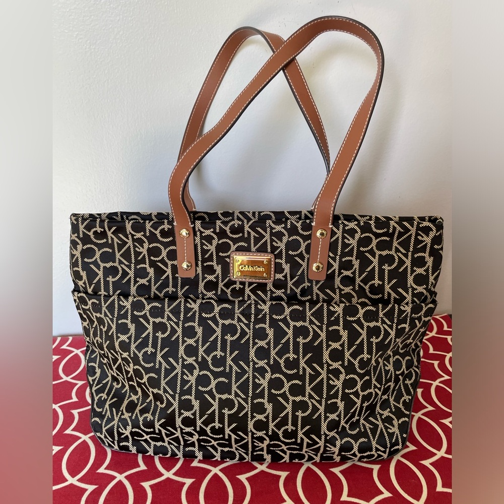 NWOT Calvin Klein Tote/Satchel